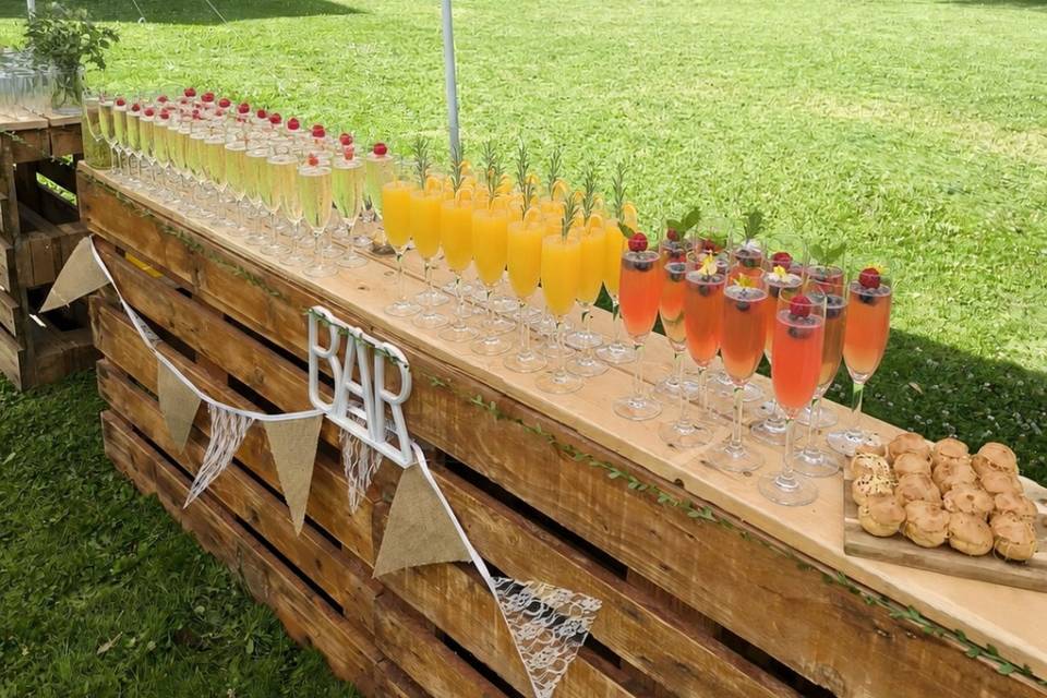 Cocktail bar