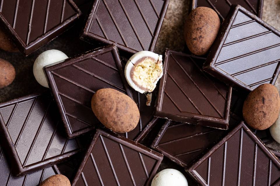 Chocolats et amandes