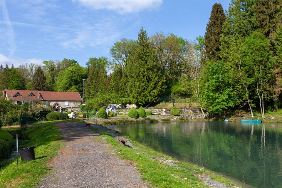 Etang de l'espace extérieur