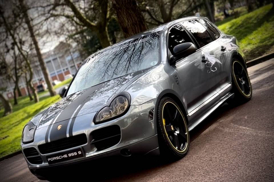 PORSCHE