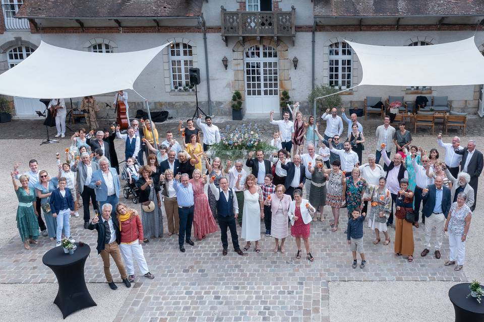 Groupe avec tous les convives