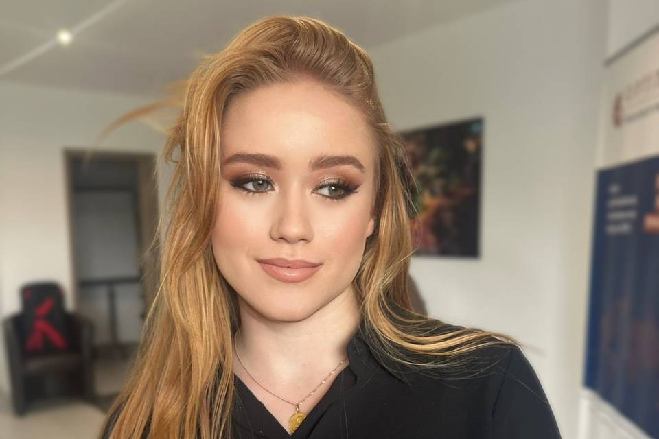 Sarah Beauty Artist