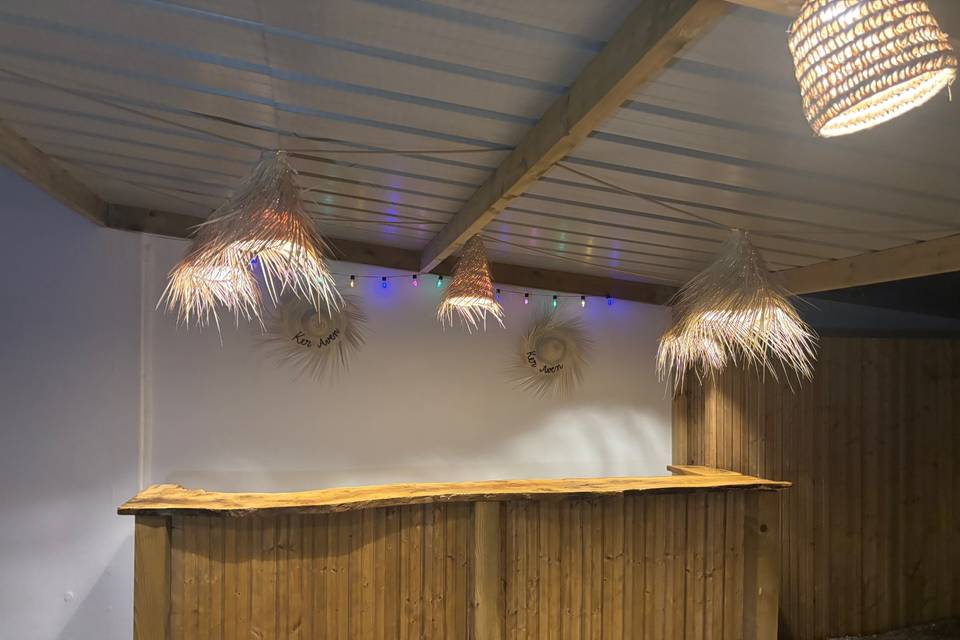 BAR EXTERIEUR