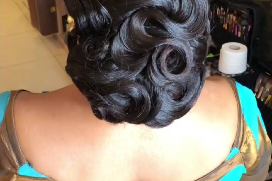 Chignon bas glamour