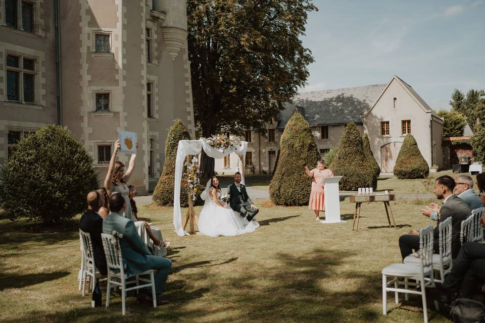 Cérémonie au château