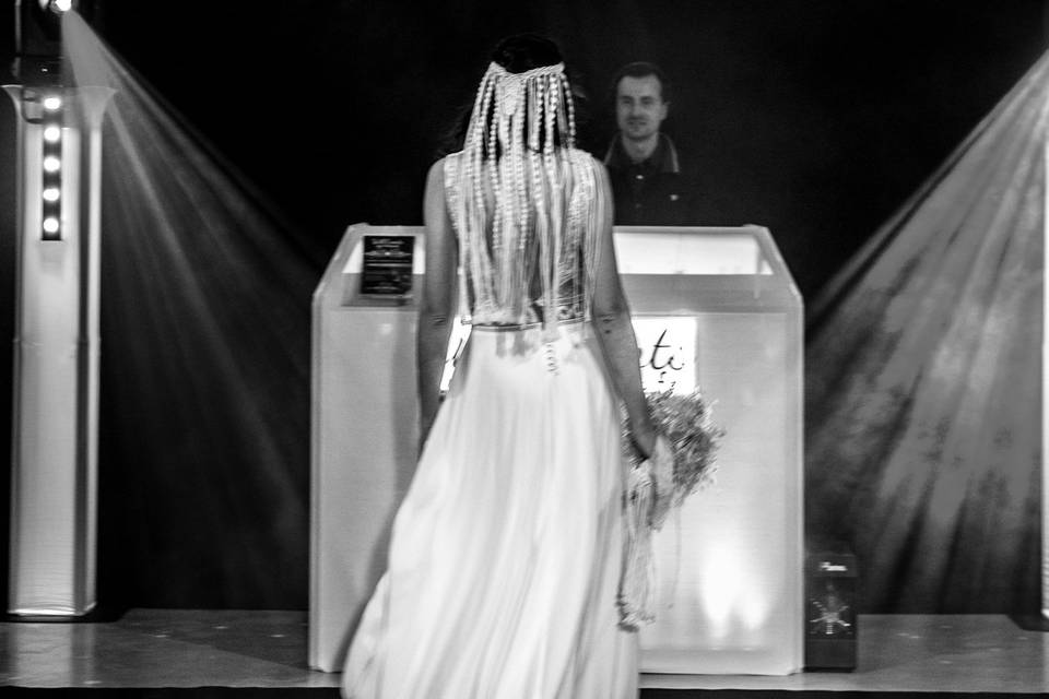PO DEFILE