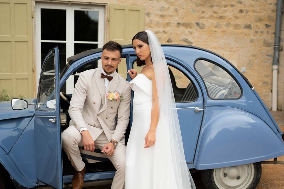Robe Pensée et voile dentelle
