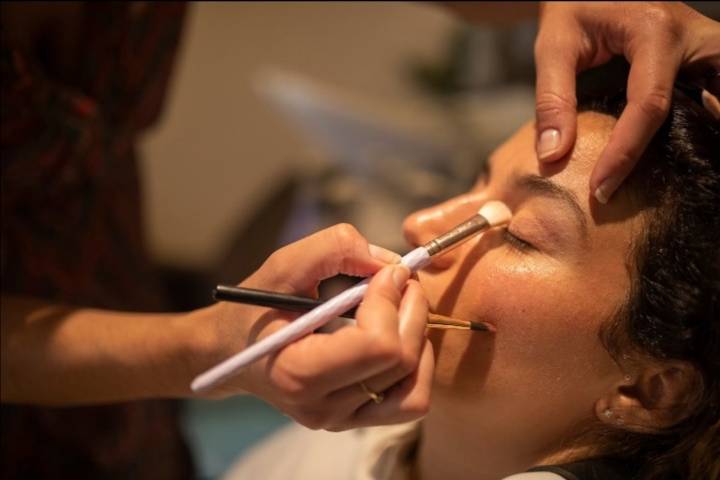 Séance maquillage