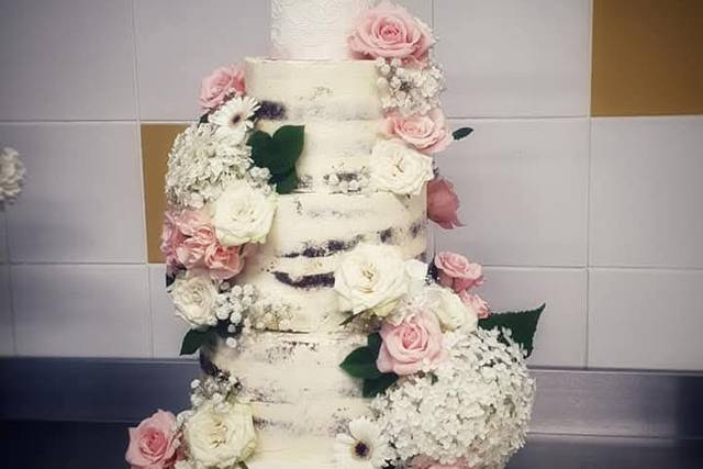 Nud cake