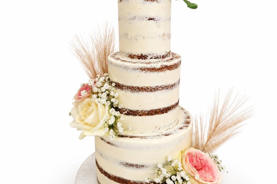 Nude cake