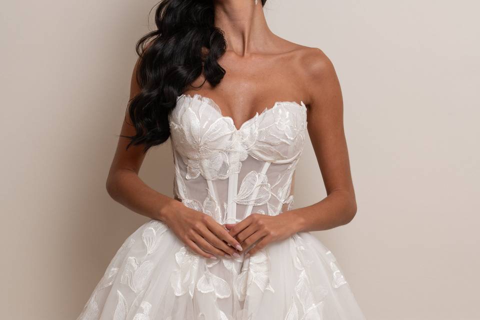 Robe de mariée courte dentelle