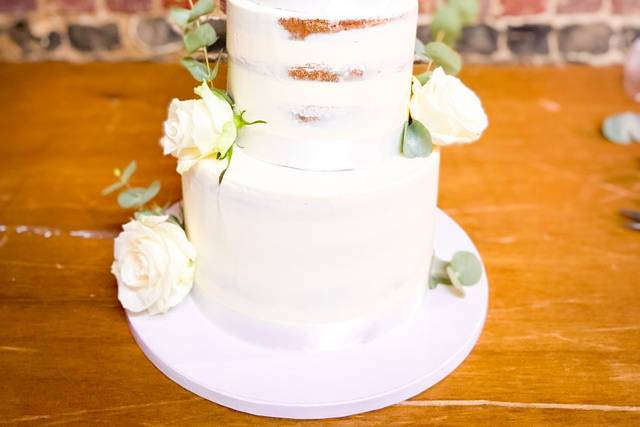 Wedding Nude Cake - Graincourt