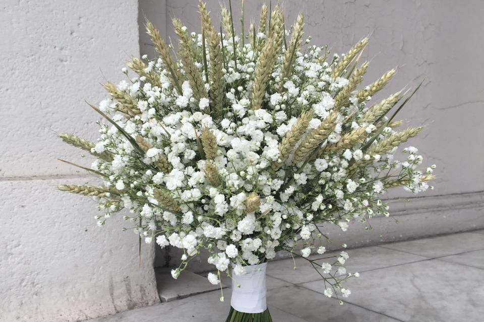 Bouquet en gypsofil et blé