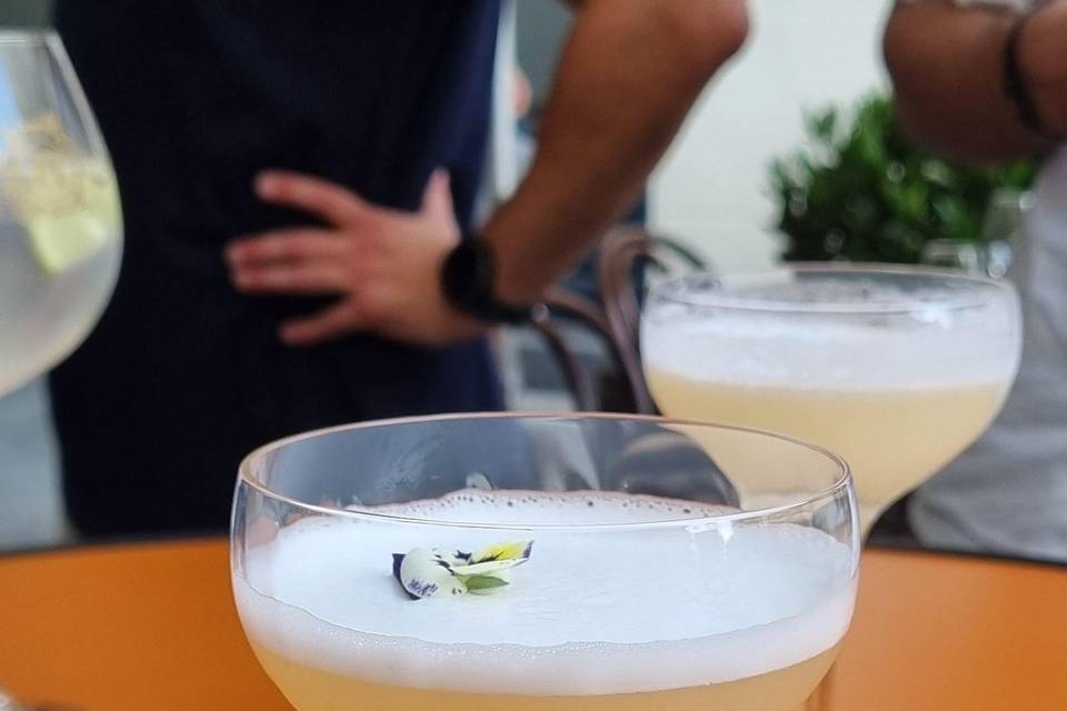 Cocktail sour mousse