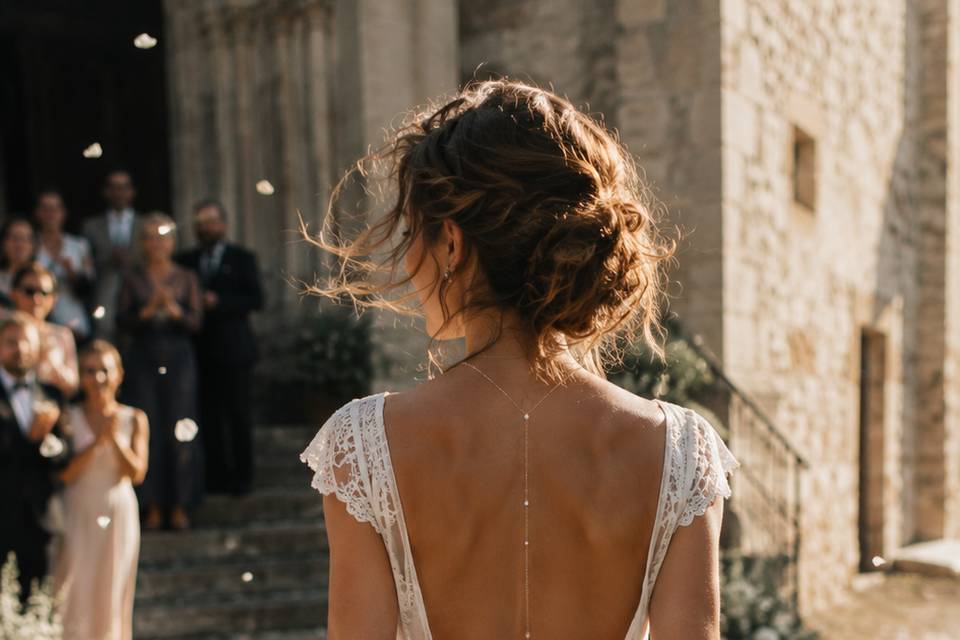 Collier de dos Mariée
