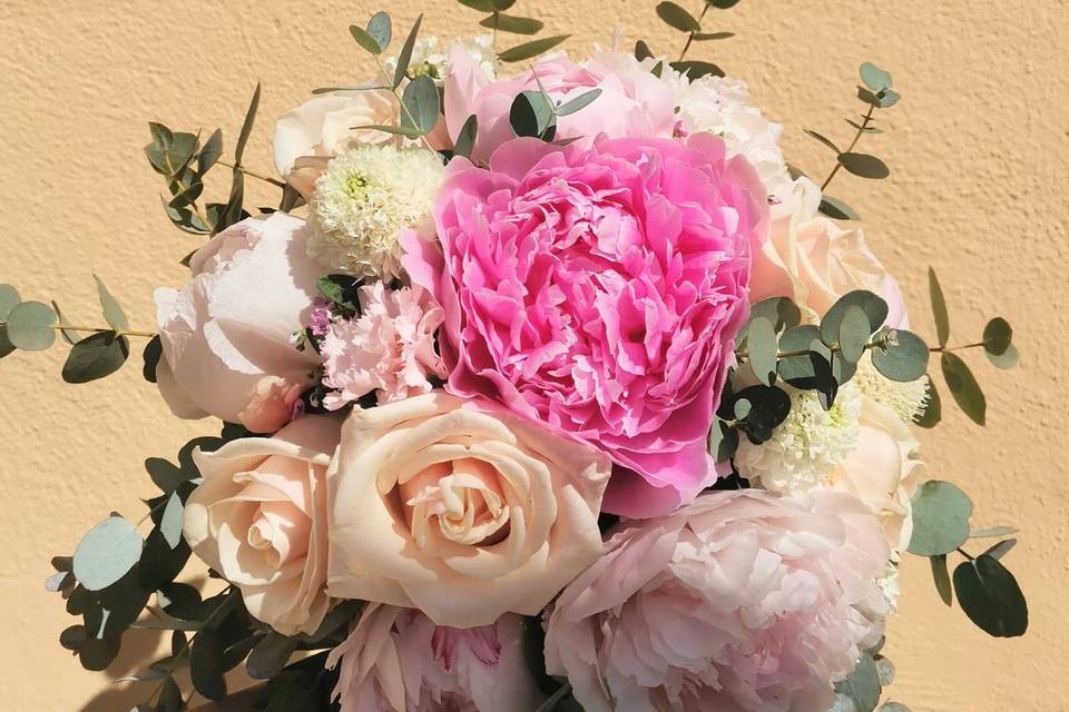 Bouquet de mariée pivoine