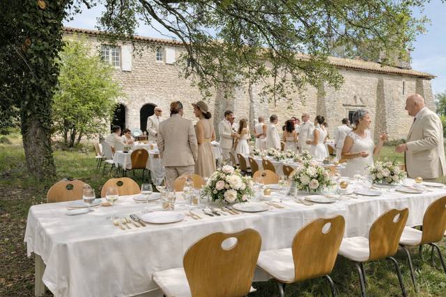 Anniversaire sous les arbres