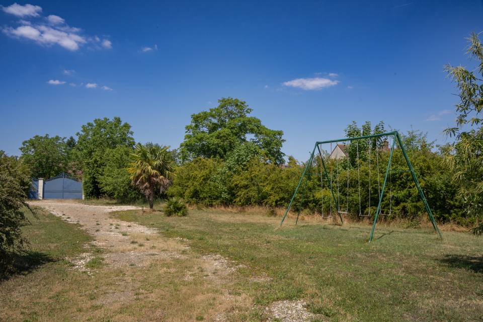 Vu de l'entrée du jardin