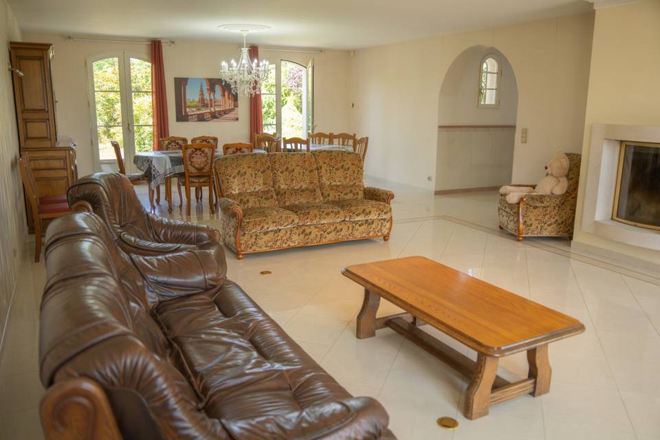 Salon
