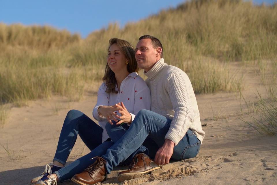 Séance couple sur la plage