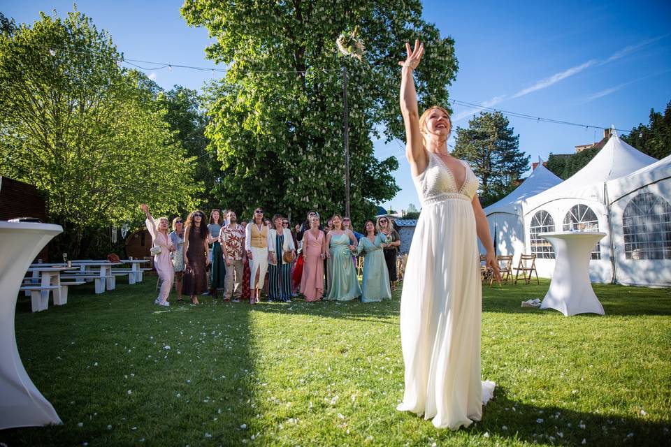 Cérémonie danse et bohème