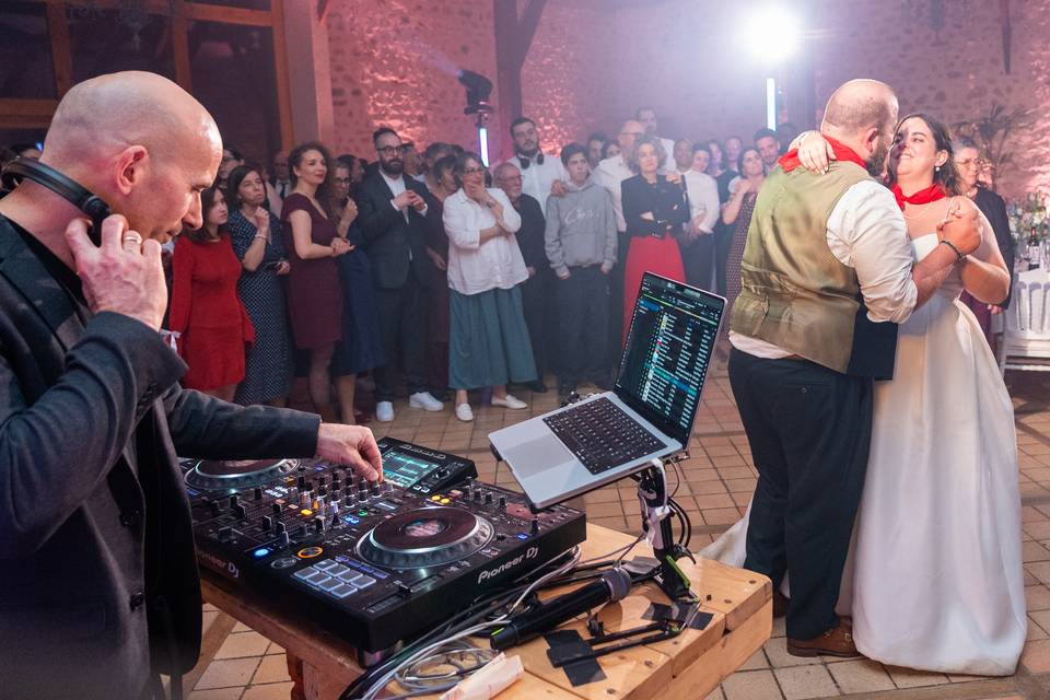 Danseurs fond soirée