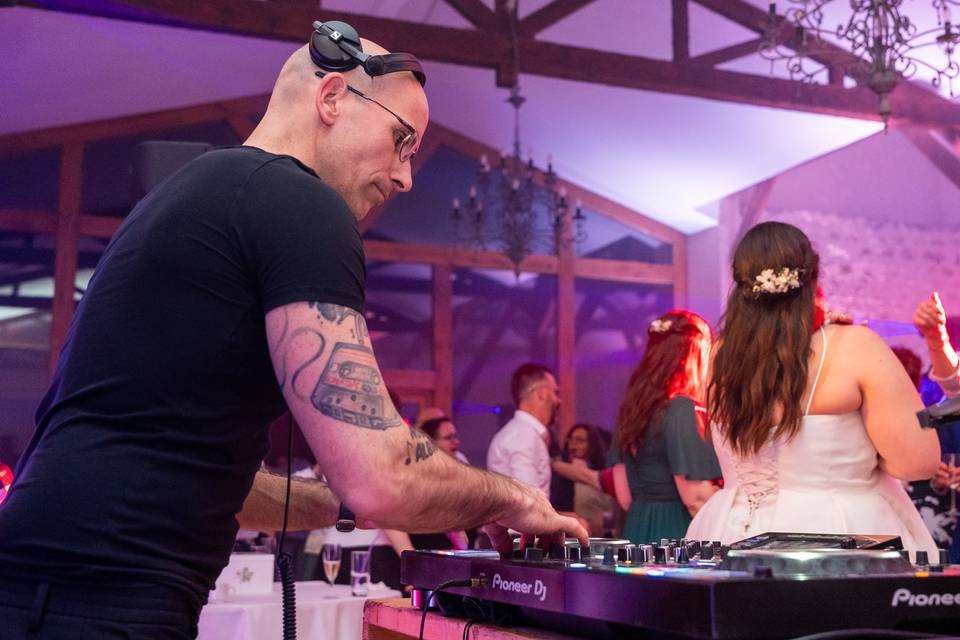 DJ profil mixant