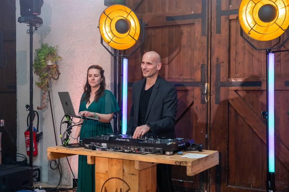 Duo cabine DJ