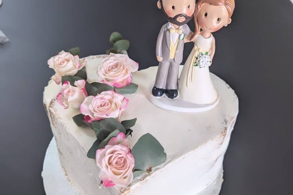 Heart cake fleuri