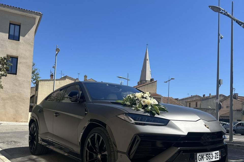 URUS