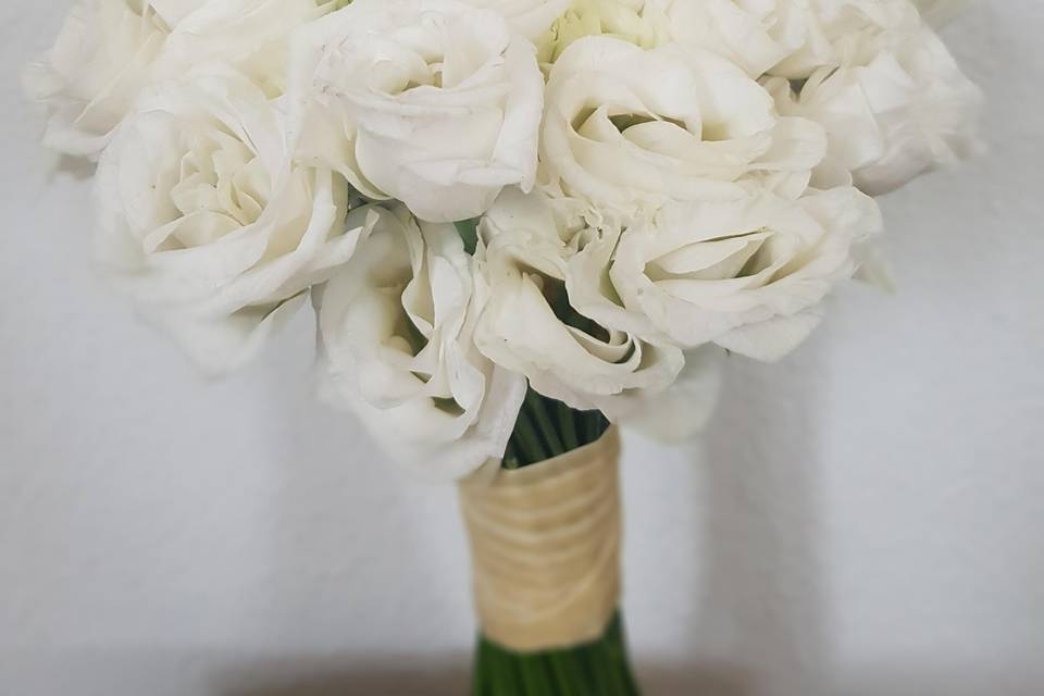 Bouquet de mariée minimaliste