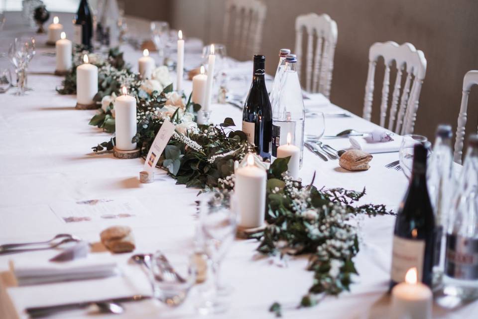 Chemin de table en feuillages