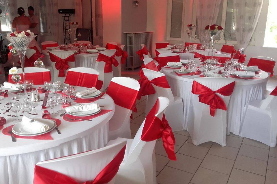 Mariage rouge et blanc