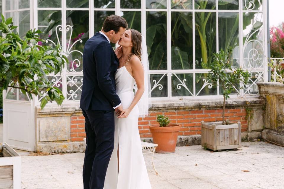 To kiss moment