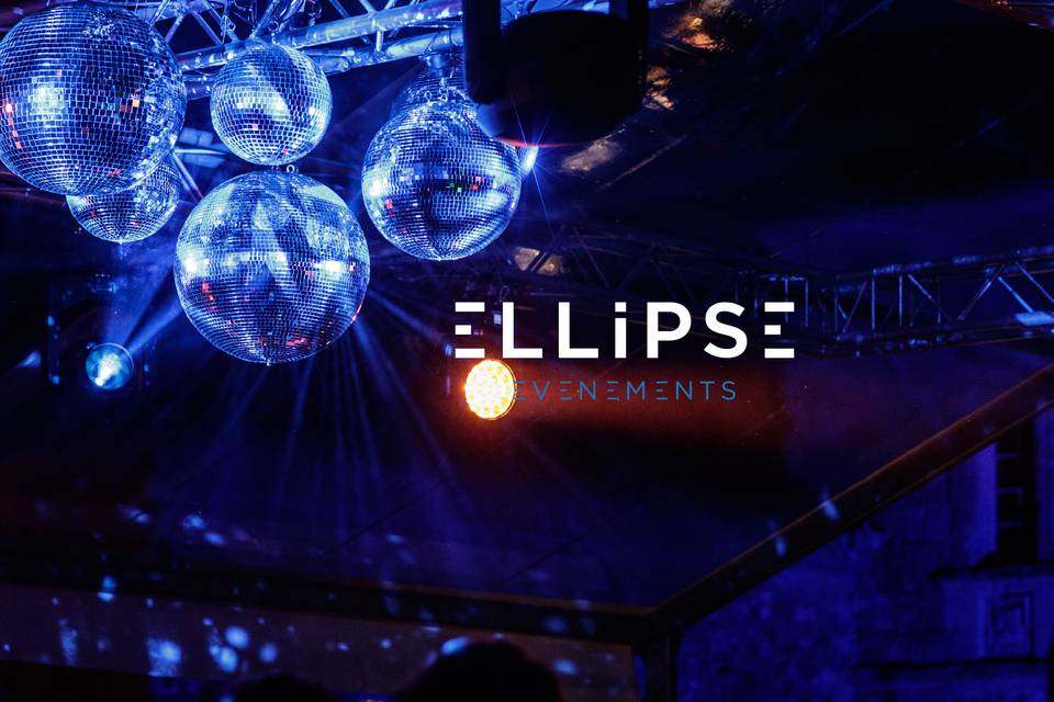 Logo ellipse