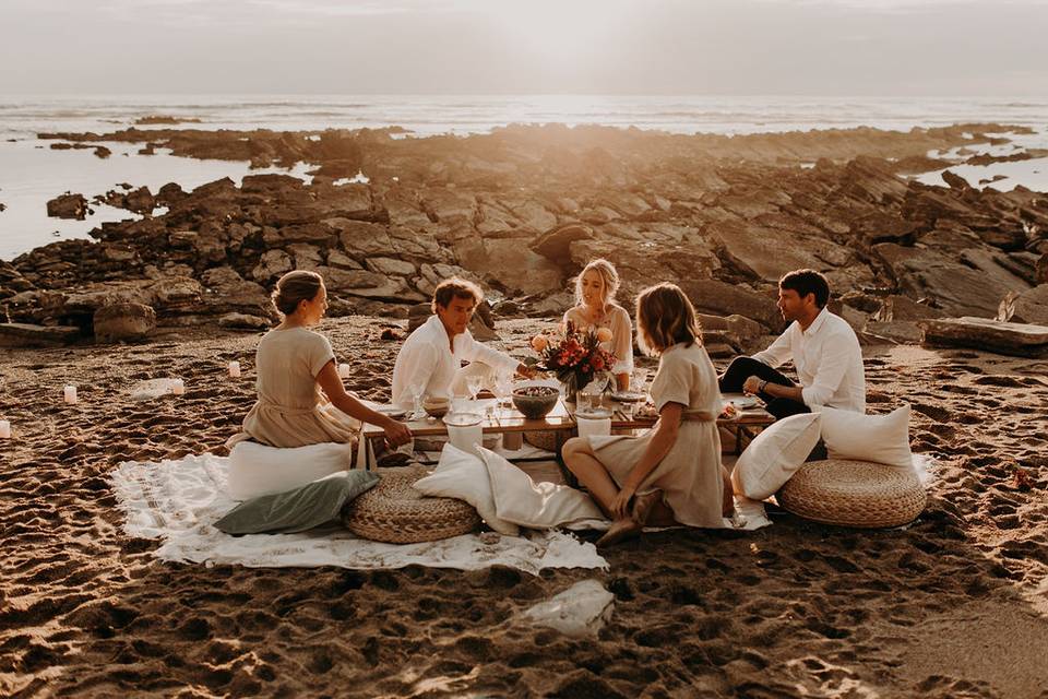 Dîner mariage à la plage