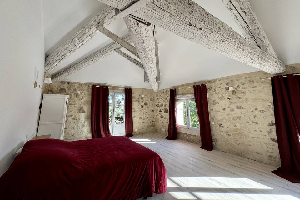 Chambre ( cour blanche )