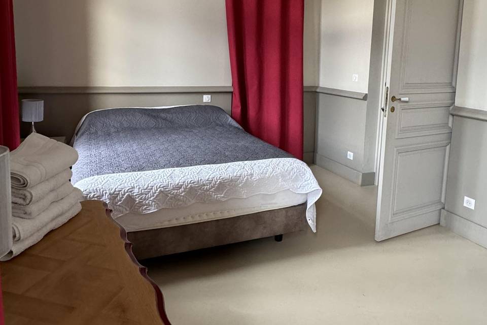 Chambre cour espace château