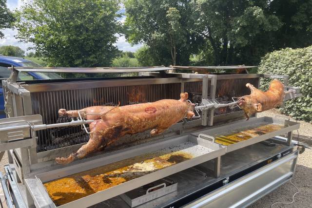 Cochon à la broche
