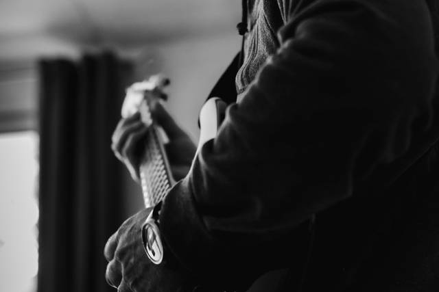 Philippe, guitare/basse