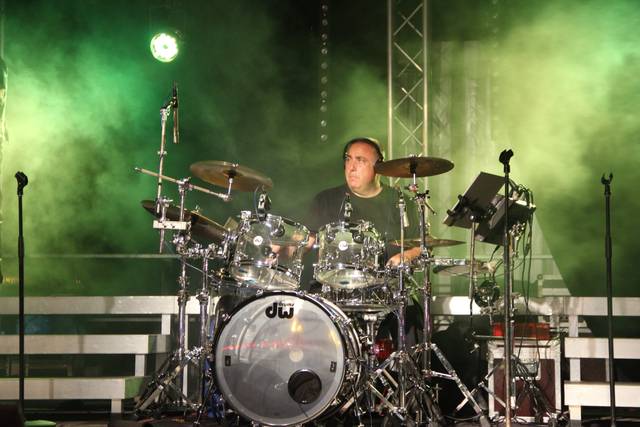 Eric, percussions