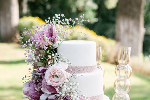 Weeding cake