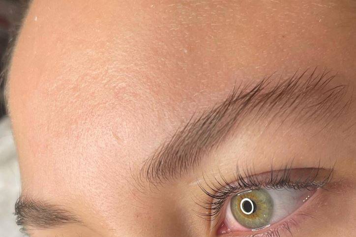 Sourcils