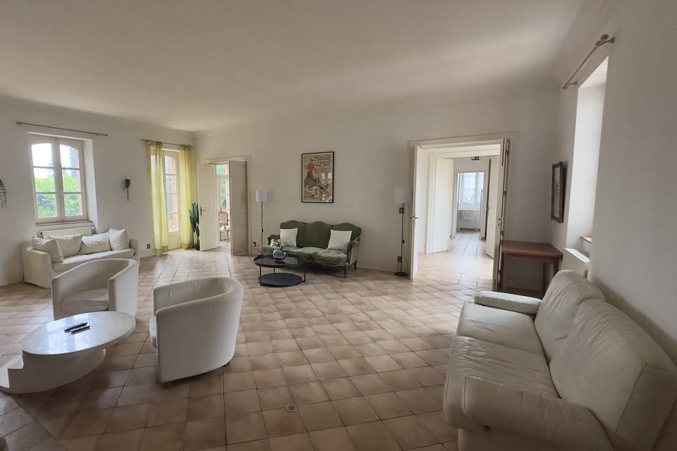 Salon