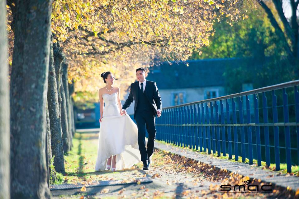 Marcher dans le jardin