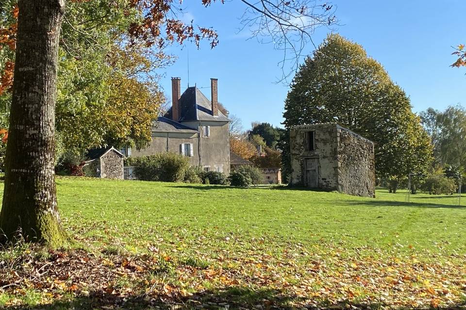 Manoir De Brillac