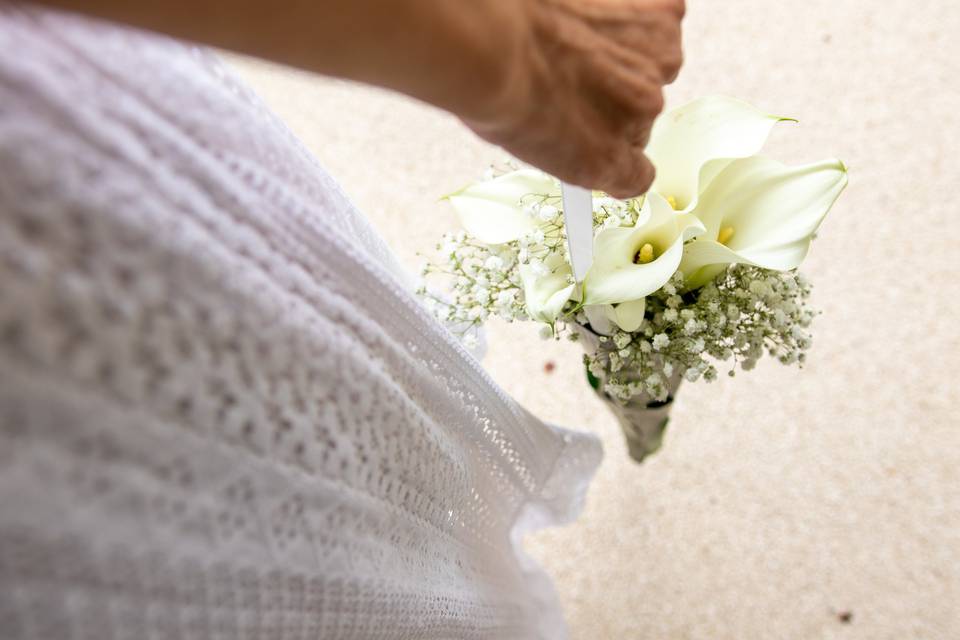 Boutonnière Lisianthus