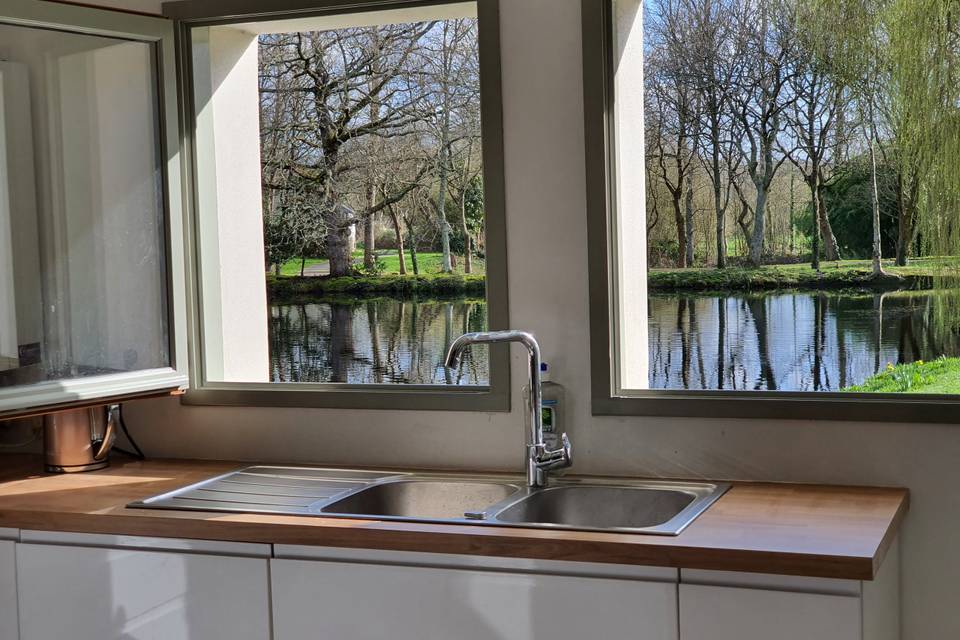 Vue de la cuisine de la Grange