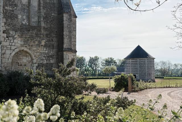 Manoir M