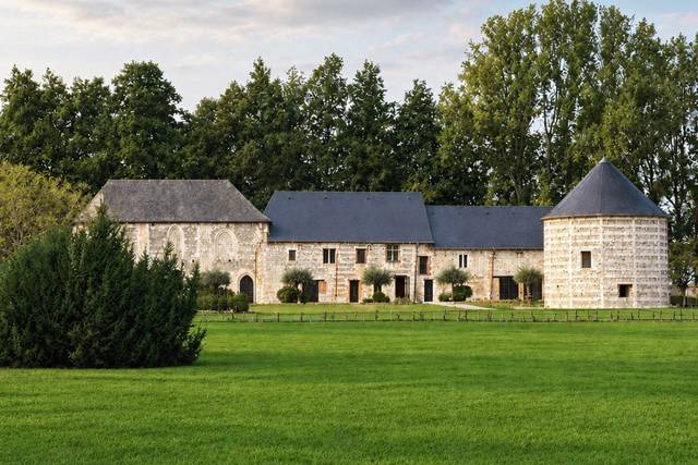 Manoir M